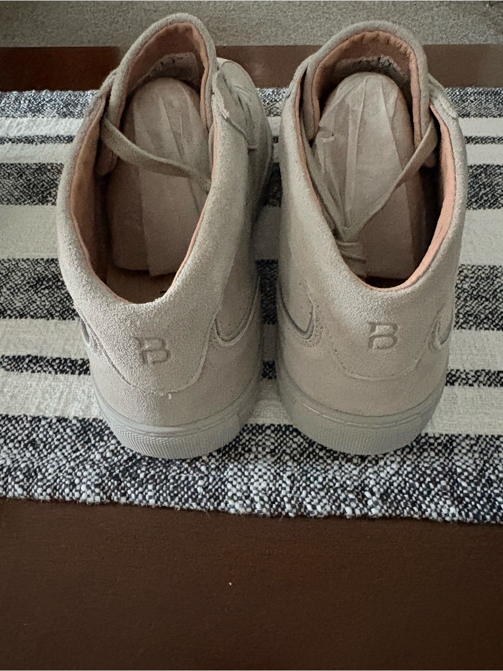 BYLT Retroday MYD Dove Suede Mid Top Sneakers Men’s 9.5 NIB - Picture 8 of 12